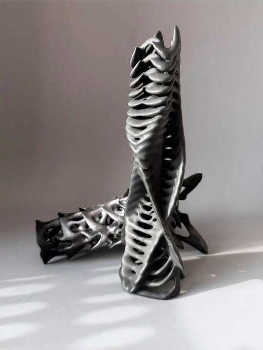 Embryo Form Sculptural Organic Vase with Futuristic Aesthetic - Chic Chambers